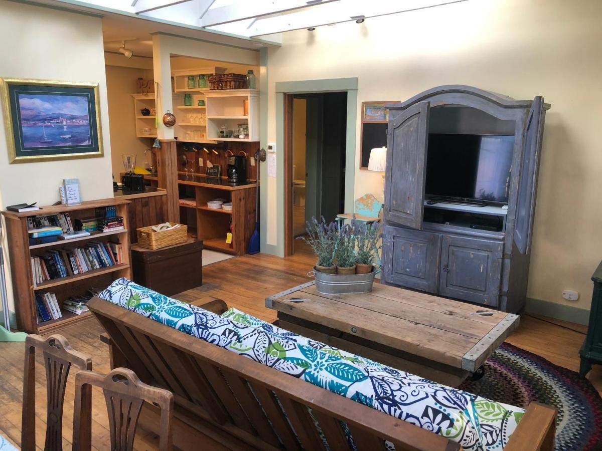 Clementine'S Guest House & Vacation Rentals Astoria Exterior foto