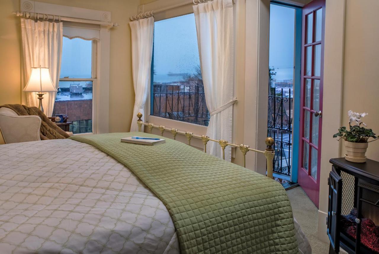 Clementine'S Guest House & Vacation Rentals Astoria Exterior foto