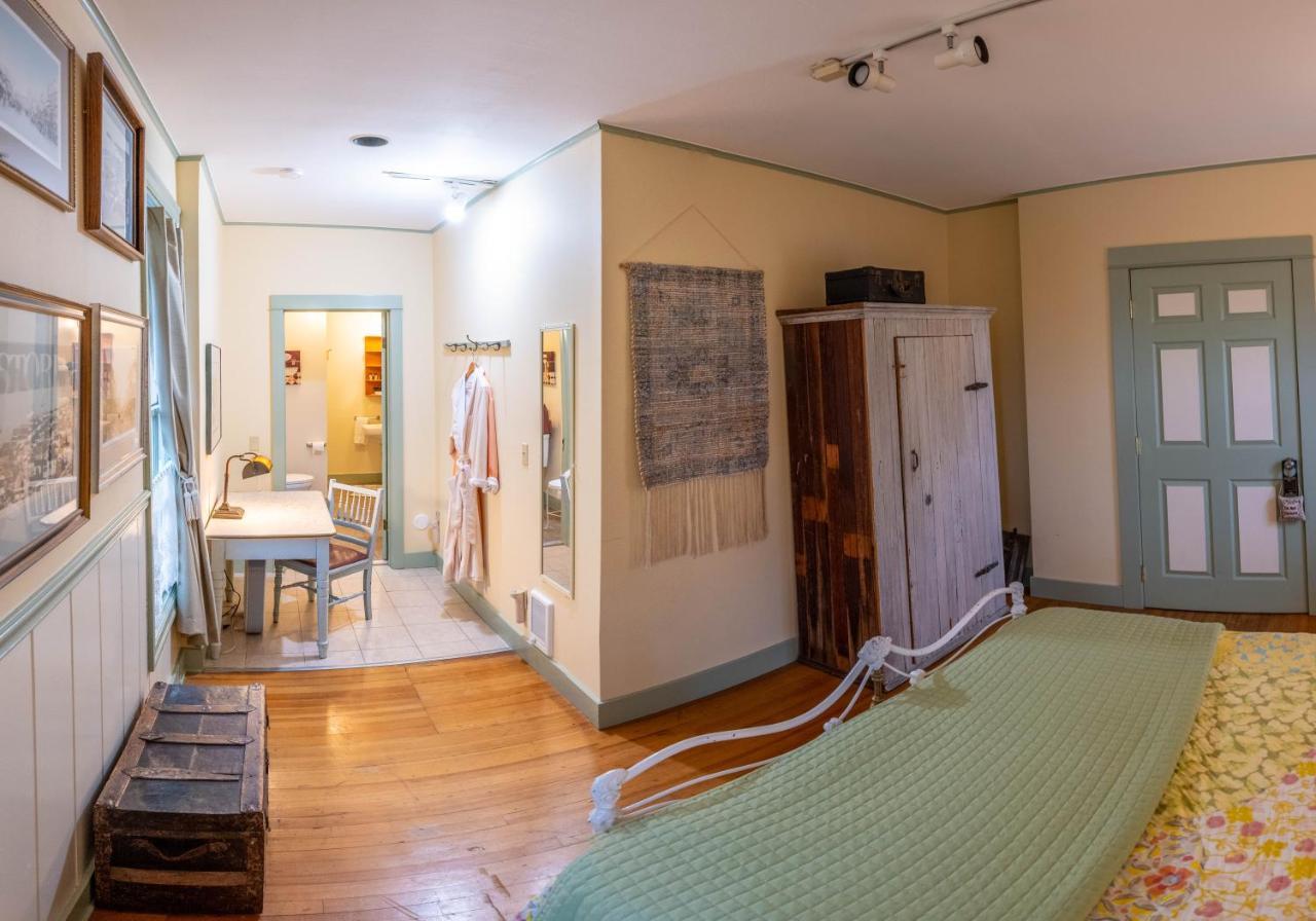 Clementine'S Guest House & Vacation Rentals Astoria Exterior foto