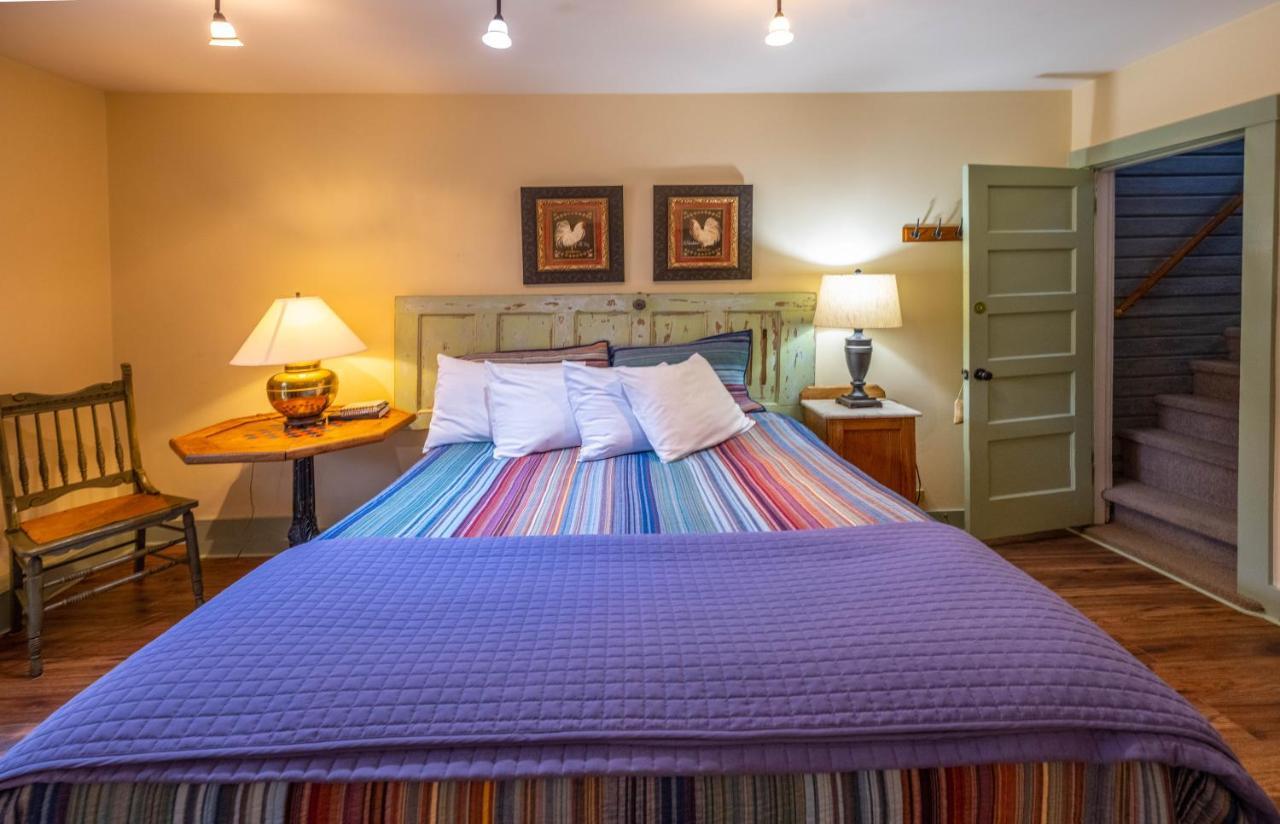 Clementine'S Guest House & Vacation Rentals Astoria Exterior foto
