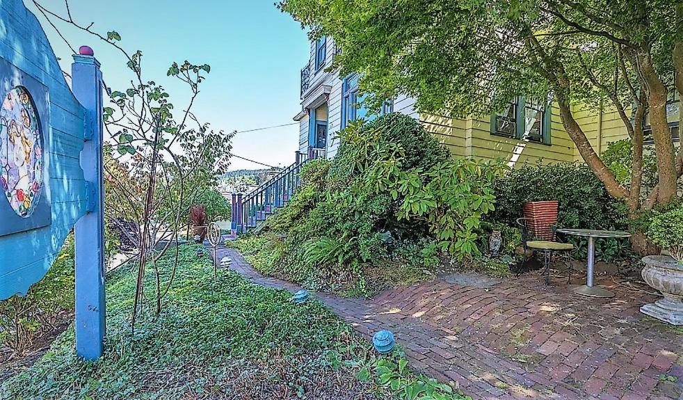 Clementine'S Guest House & Vacation Rentals Astoria Exterior foto